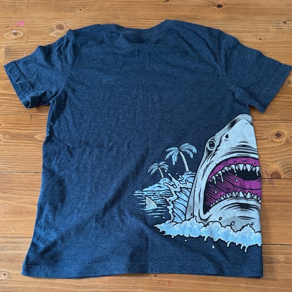Hurley Dark Blue Shark Graphic Tee - Picture 5 of 11